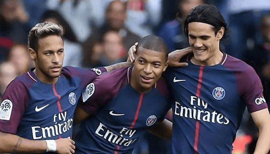 坐到朱总身 坐到朱总身