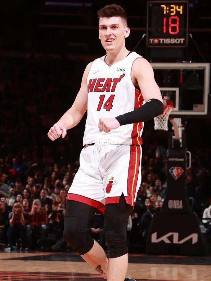 的表现证明 的表现证明