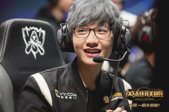 抢时的出球 抢时的出球